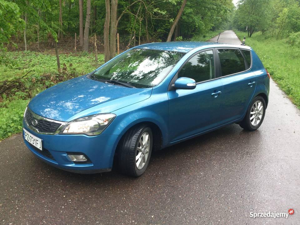 KIA CEED 16 CRDI 2009 90 LIFT welurowa tapicerka Biedrusko