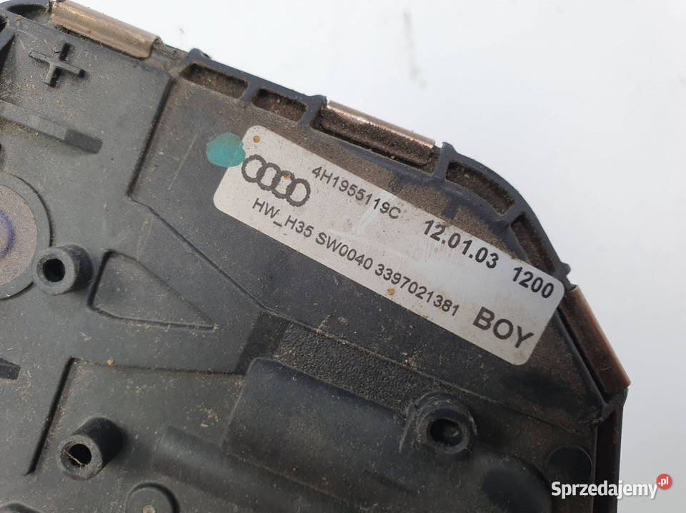 MECHANIZM WYCIERACZEK PRZÓD AUDI A8 D4 Lipno