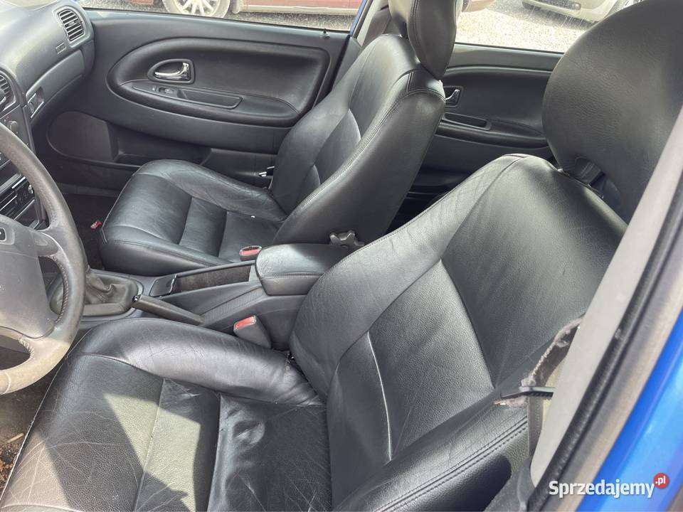 Volvo v40 19d klima skory hak zamiana Rutki-Kossaki sprzedam