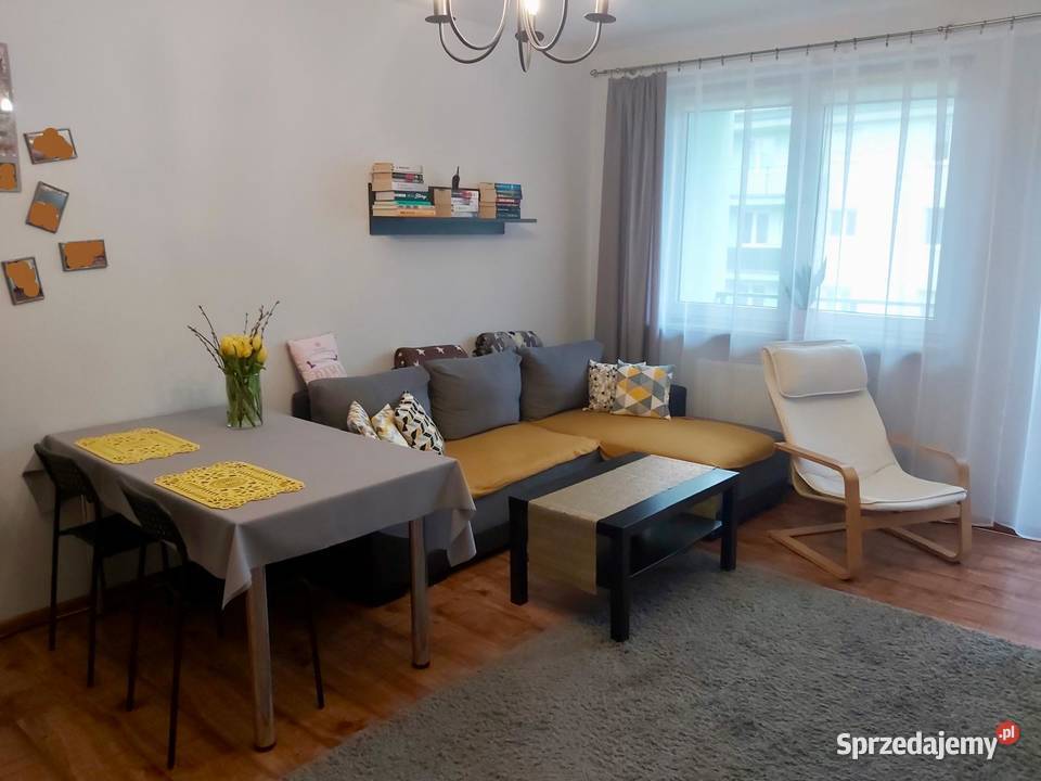 2 pokoje miejsce parkingowe Odkryta bezpośrednio Warszawa