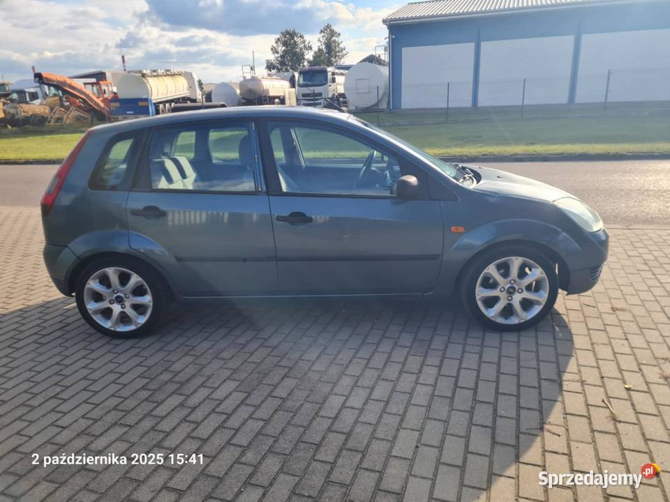 FIESTA sprawna z opłatami 2003r 221000km Fiesta Grajewo