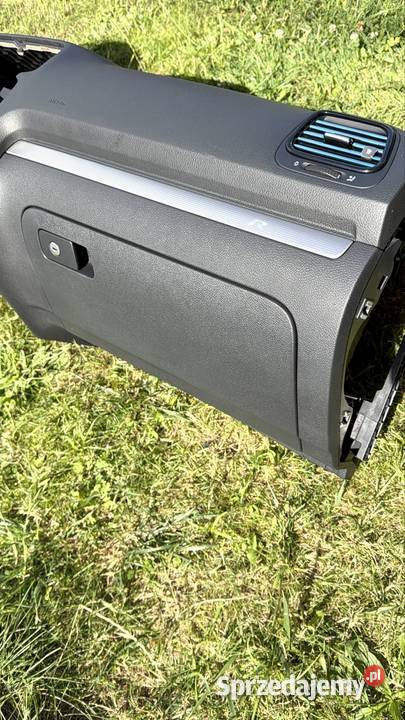 Deska rozdzielcza kokpit VW Scirocco R 2011 sprzedam