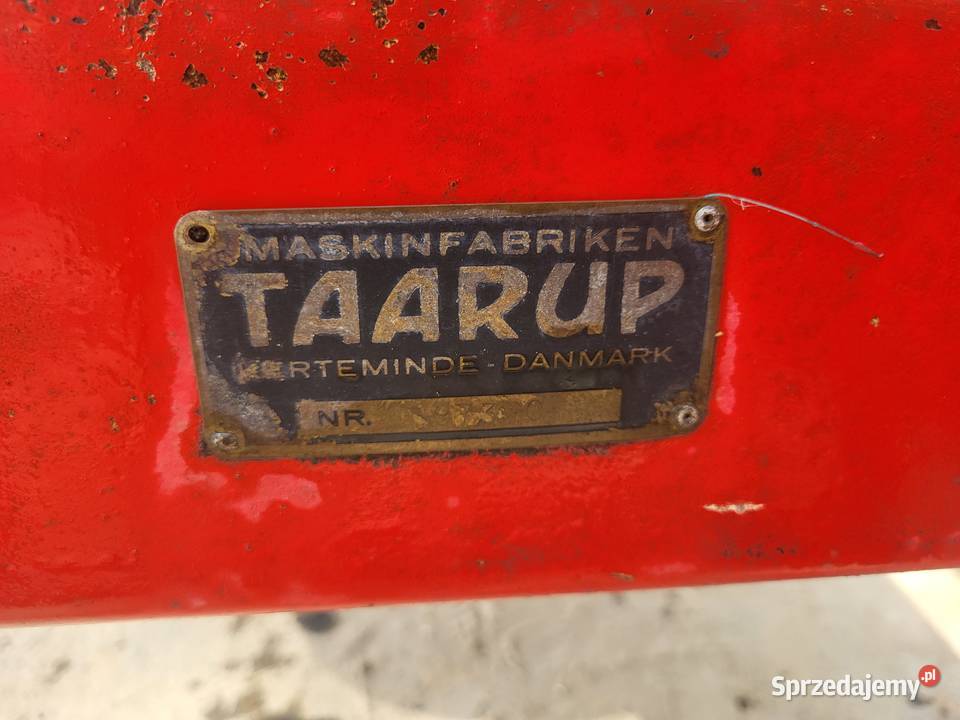 Przyczepa przeladowacza wysokiego wysypu Taarup Wąbrzeźno sprzedam
