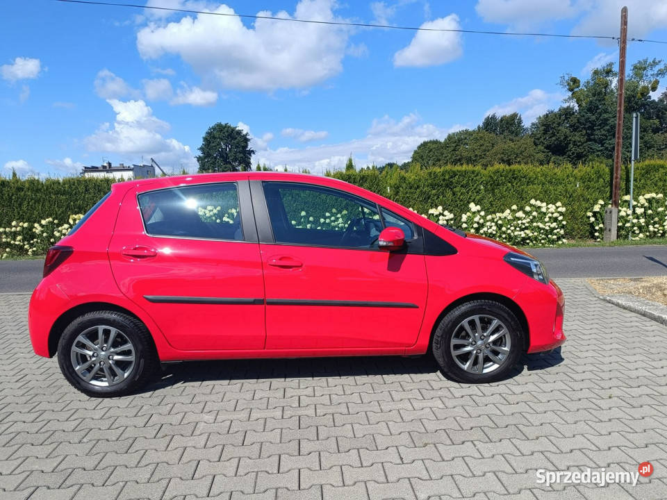 Toyota Yaris FL 10VVTi 69 Eu6 Klima Navi III bluetooth Yaris śląskie Goczałkowice-Zdrój