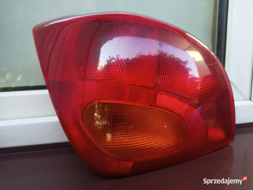 Ford Fiesta MK4 IV lampa tył tylna lewa wkład łódzkie Sieradz