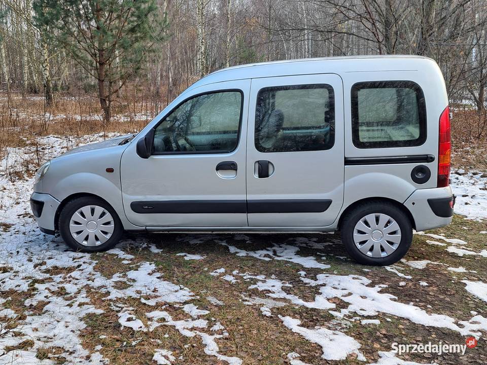 Sprzedam ładne Renault kangoo lift 16 benzyna Żyrardów