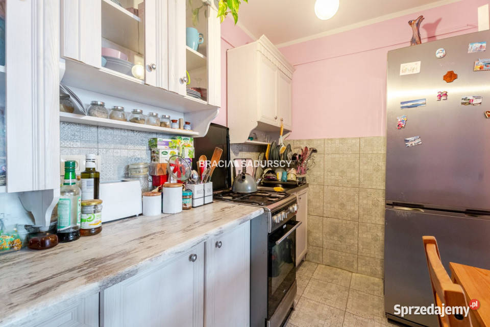 Mieszkanie 37m2 2 pokoje Kraków Spółdzielców blok małopolskie