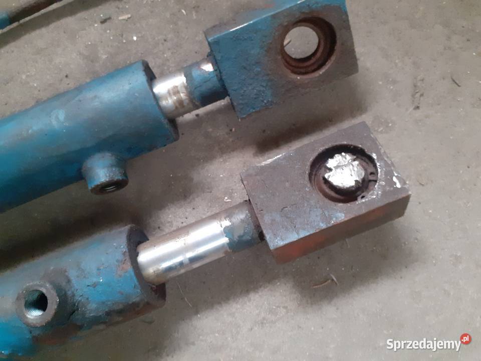Siłowniki hydrauliczne fi 35 skok około 600 mm