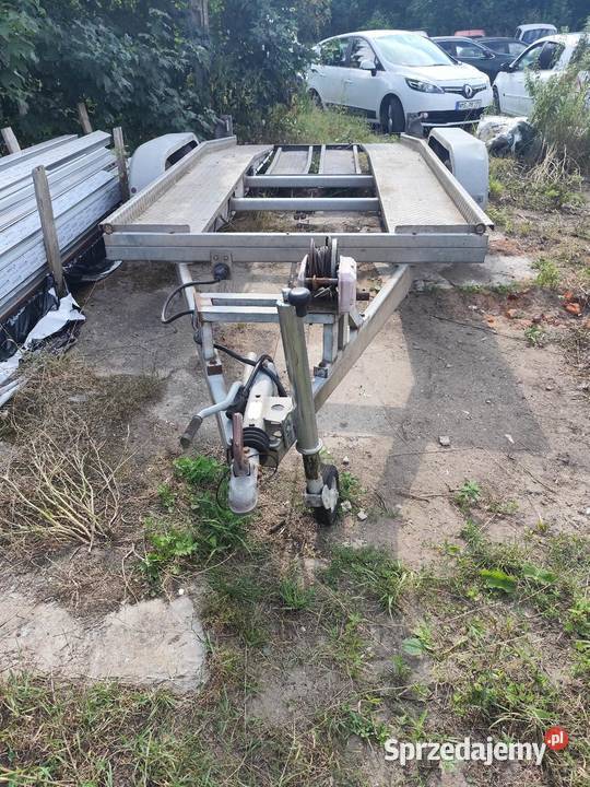 Sprzedam lawetę sprowadzona Lawety