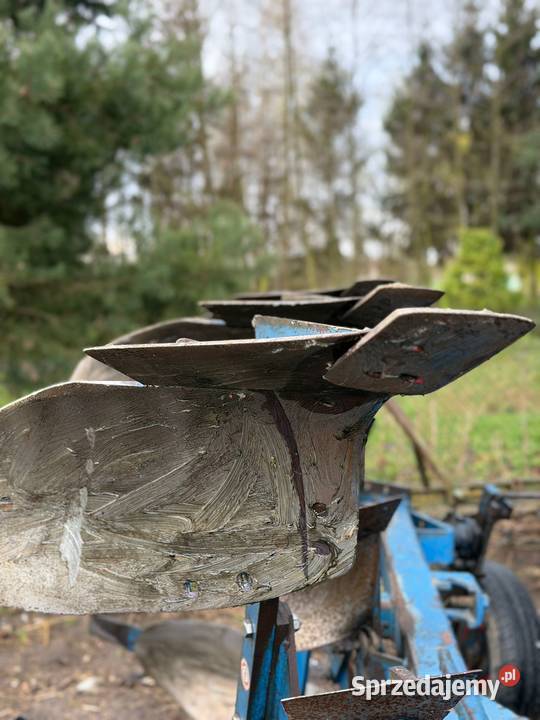 Pług RabeWerk 3 skibowy obrotowy Rabe łódzkie Strzelce Wielkie
