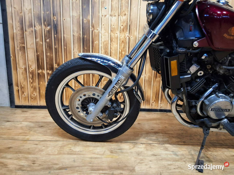 Honda VF HONDA VF500 C motocykl wygląda ślicznie Honda