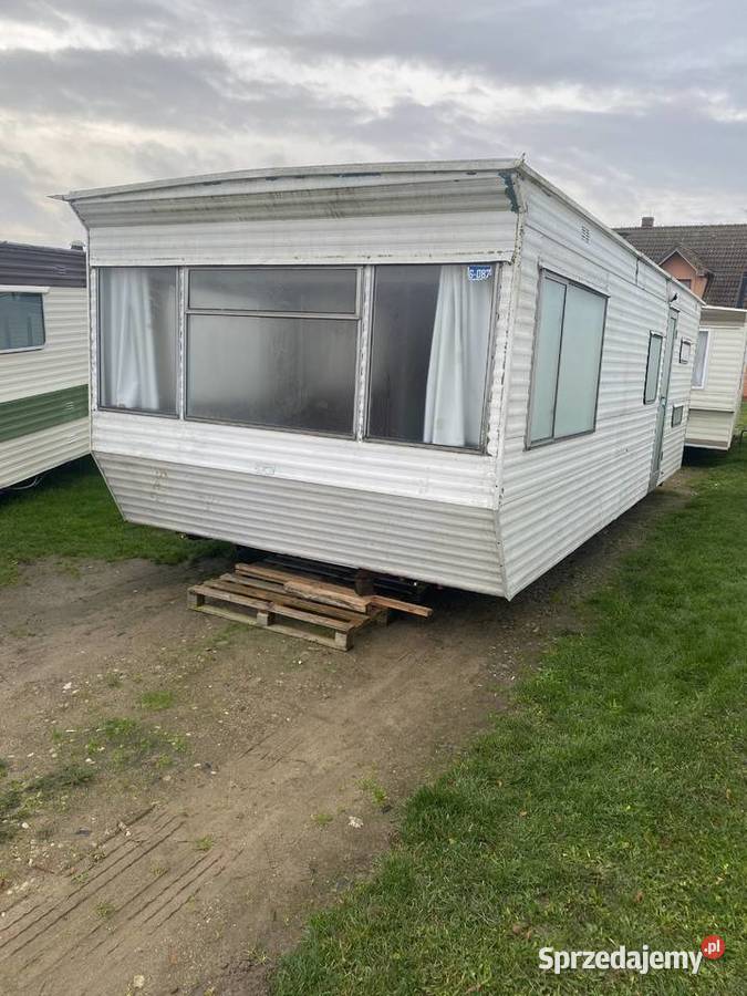 Domek holenderski angielski przyczepa kempingowa Niechorze