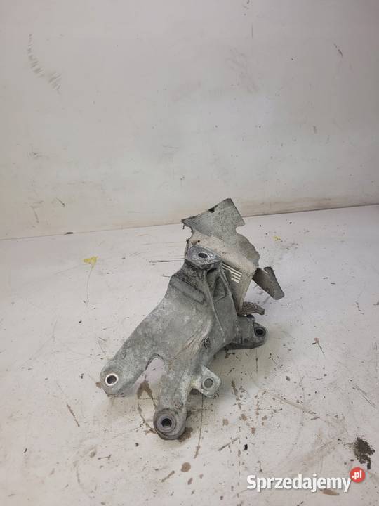 ŁAPA SILNIKA PRAWA AUDI A4 A5A6 C7 8K0199308BT Przystajń