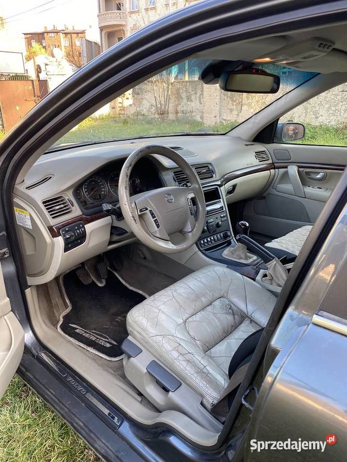 VOLVO S80 24 D5 190 diesel manual polift