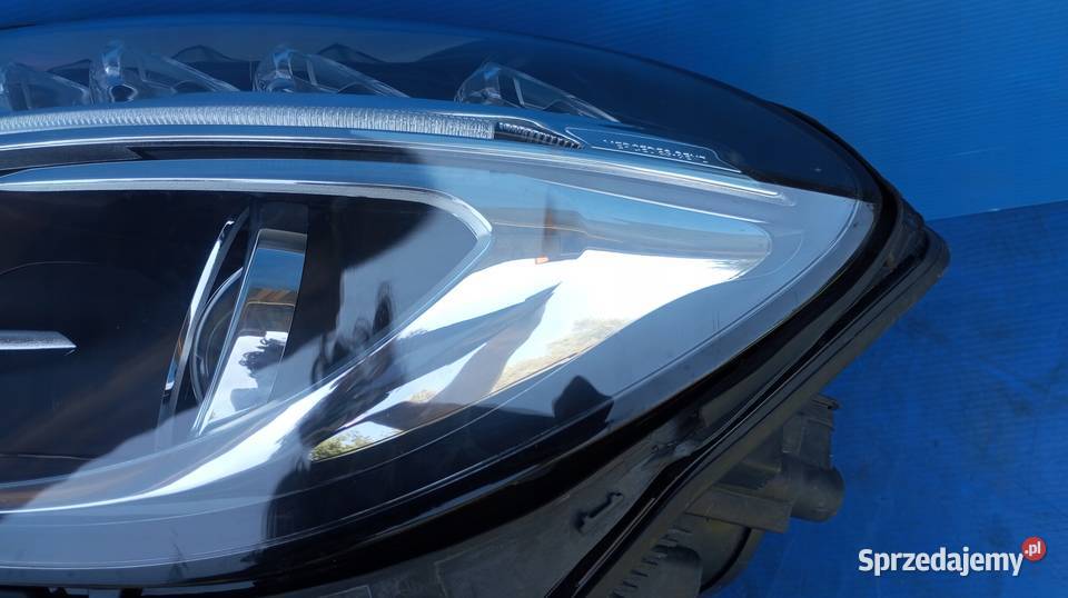 LAMPA LEWY PRZÓD REFLEKTOR EU XENON MERCEDES GLA Lampy przednie wielkopolskie