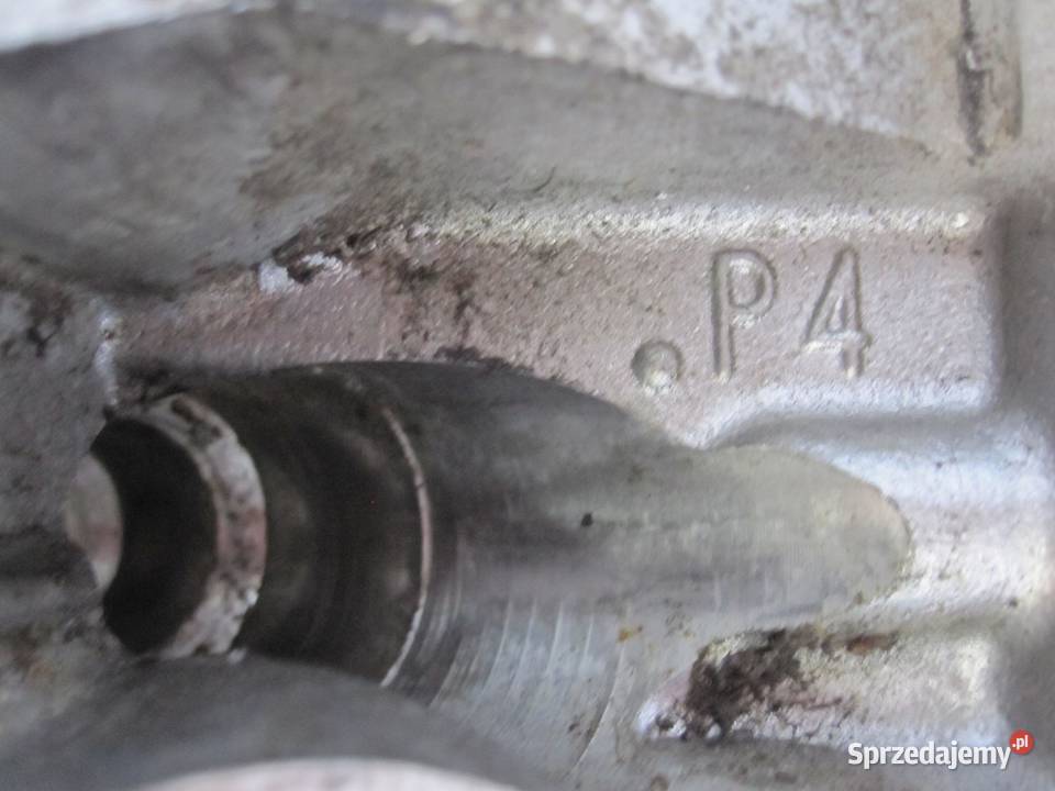 AUDI SEAT SKODA 12 TSI CBZ 86 głowica 03F103373D osobowe Głowice cylindrów