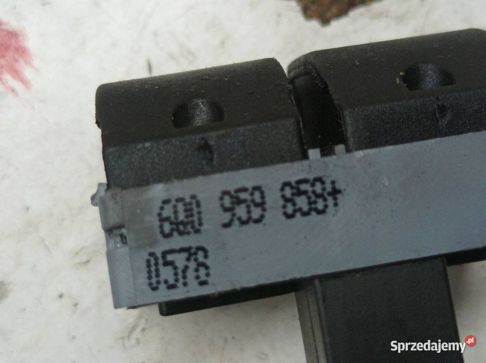 PRZEŁĄCZNIK SZYB LEWY PRZÓD ORG 6Q0959858 Seat