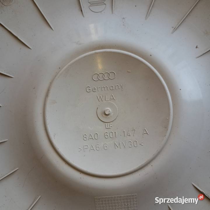 Kołpaki 15 Audi A3 Audi 80 Oryginalne 8A0601147A dolnośląskie