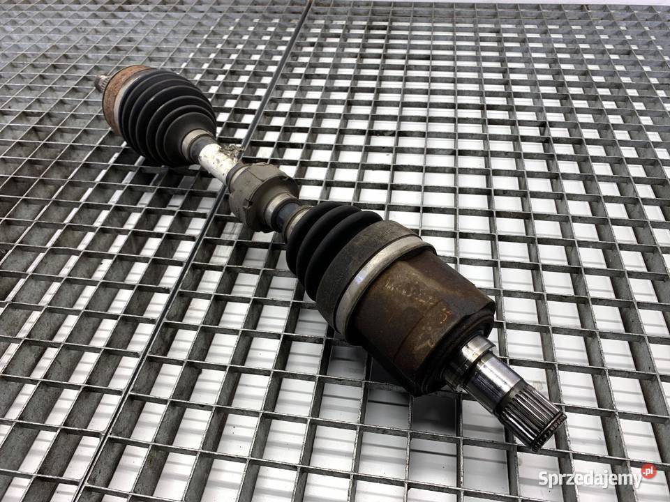 PÓŁOŚ LEWY PRZÓD HONDA CIVIC VIII 22 140 PRZEGUB