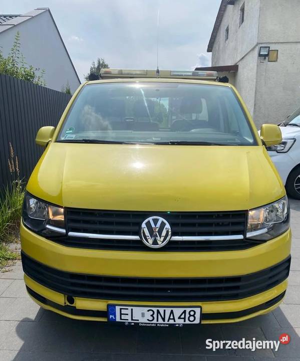 Auto laweta Volkswagen Transporter T6 Speeder Starowa Góra