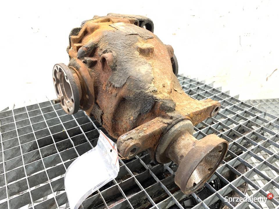 MOST DYFER TYŁ BMW E64 30 258 0410 Kabriolet osobowe sprzedam