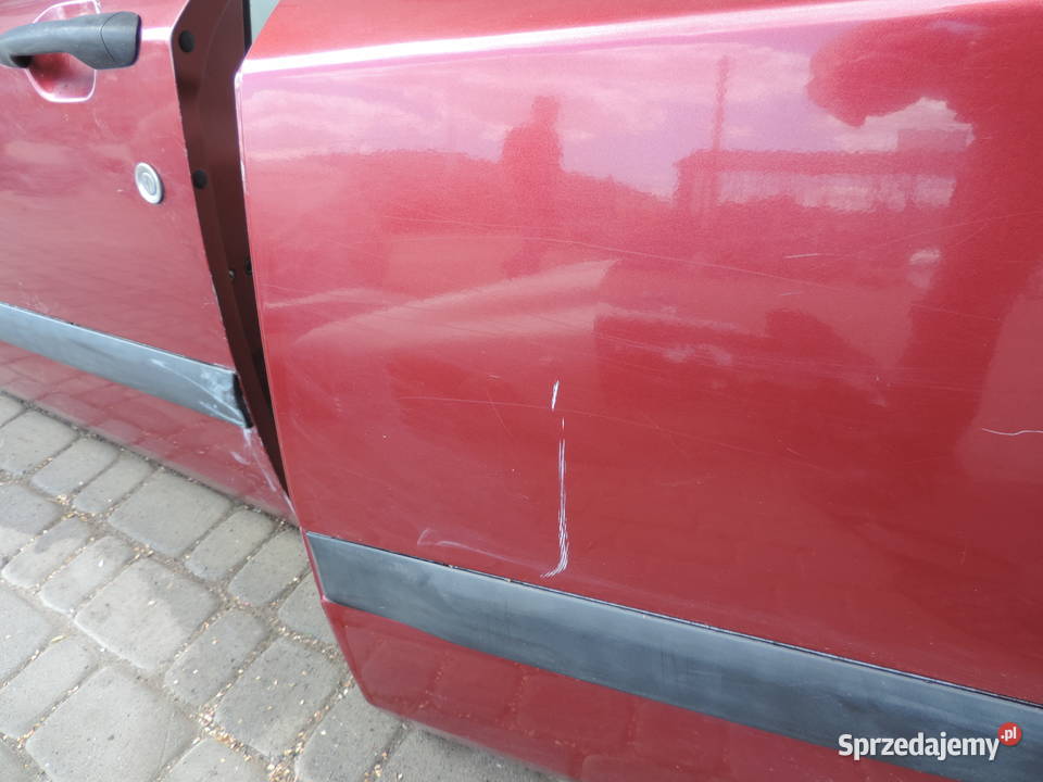 DRZWI LEWY TYŁ FIAT STILO 1 5D HB KOLOR 132F Nowy Sącz