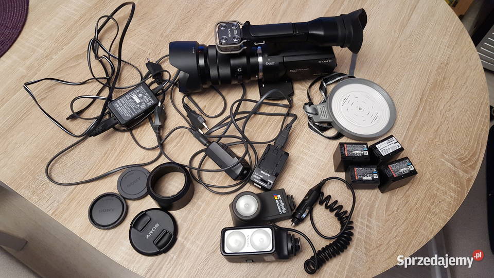 Kamera Sony NEXVG20E Obiektyw Sony E PZ 18105 Bełchatów