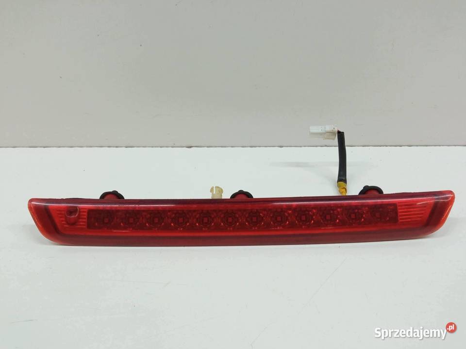 ŚWIATŁO STOP KOMBI 927002L10 Hyundai i30 I sprzedam