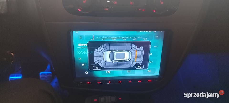 FR 20 FSi Navi Skóra Xenon immobilizer Leon Radom