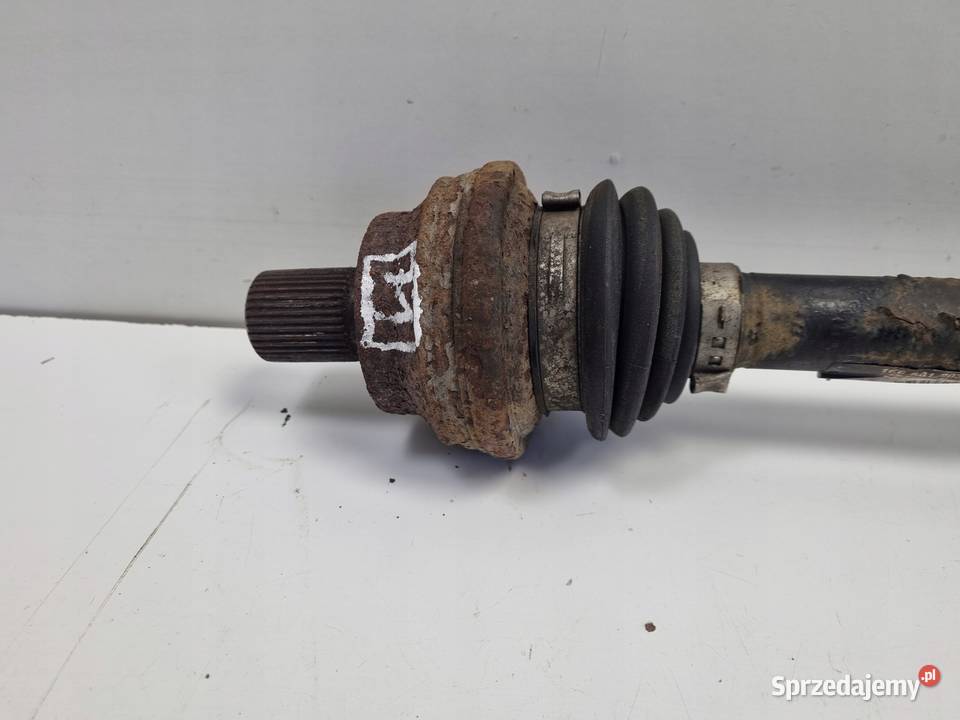 Audi A3 8P VW 20 TDI LEWA TYLNA PÓŁOŚ półośka