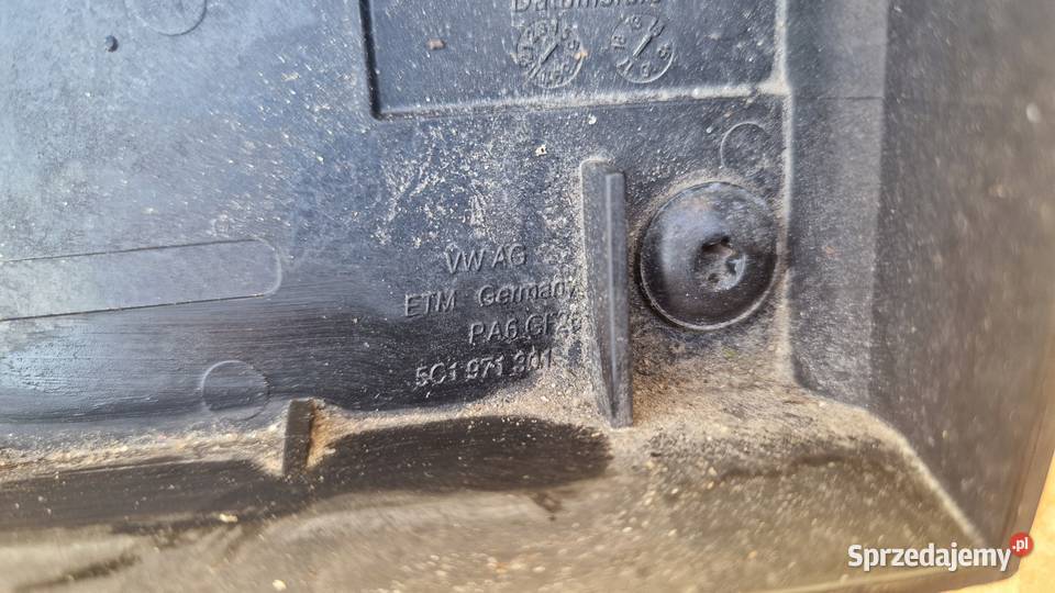 VW BEETLE CABRIO 5C1 ŚLIZG ZDERZAKA TYŁ osobowe