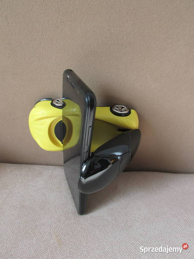 uchwyt samochodowy na telefon model autka auto