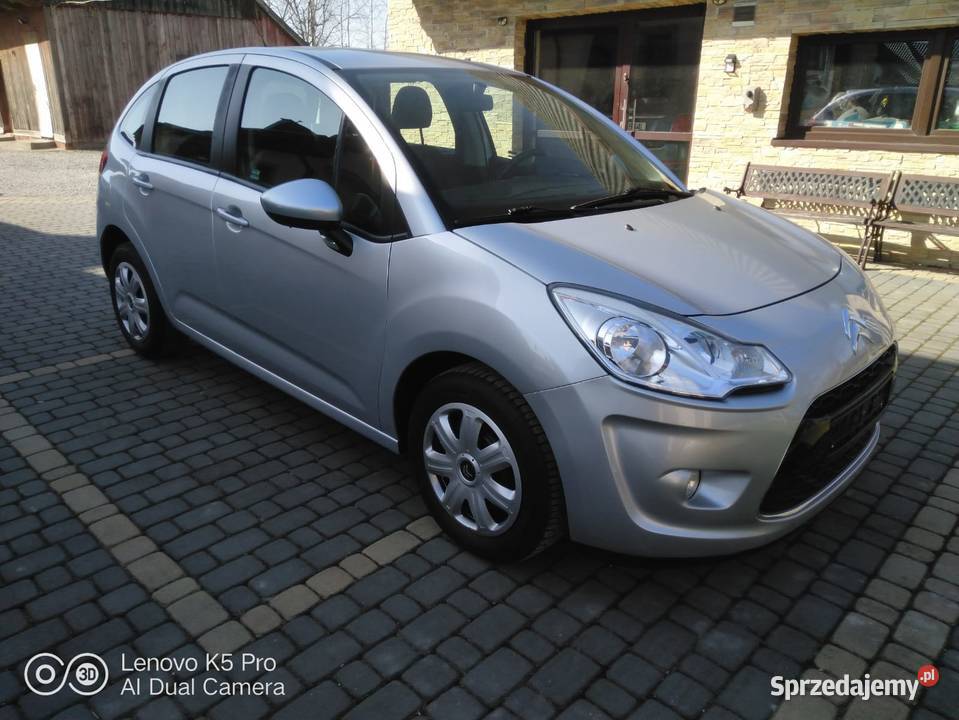 Citroen c3 11 benzyna 60 niski przebieg Lisia Góra sprzedam
