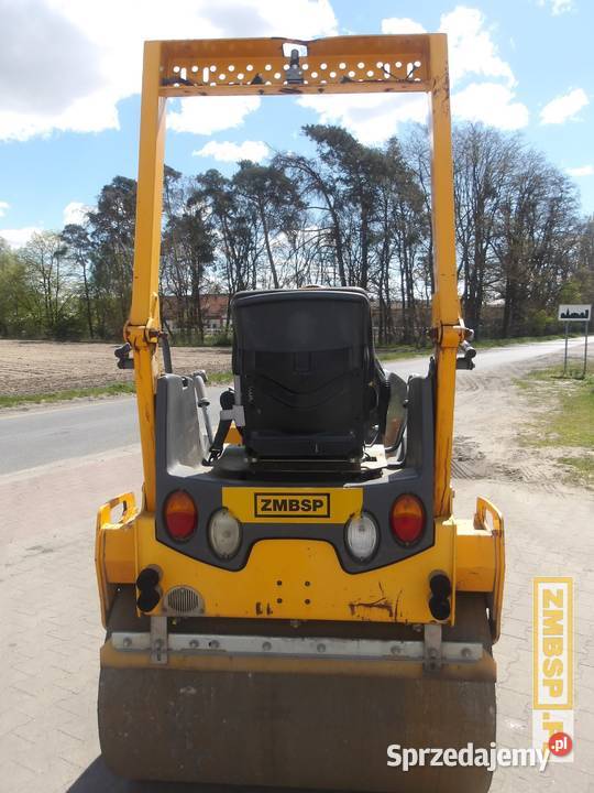 Walec dwubębnowy przegubowy Hamm HD12 VV