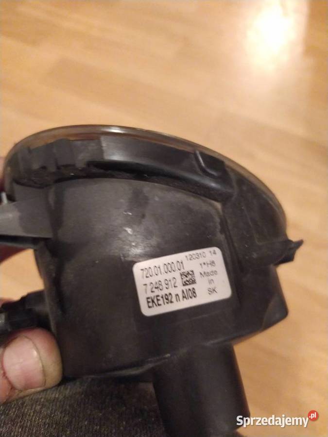 Halogen prawy BMW 1 f20 213031 oryginal Części samochodowe sprzedam