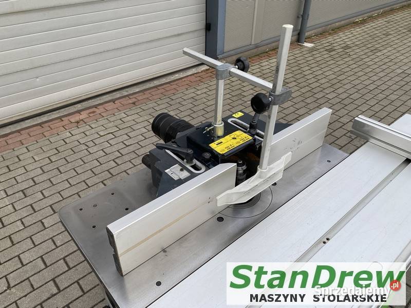 Frezarka dolnowrzecionowa z wózkiem i pochyłem F Mojusz