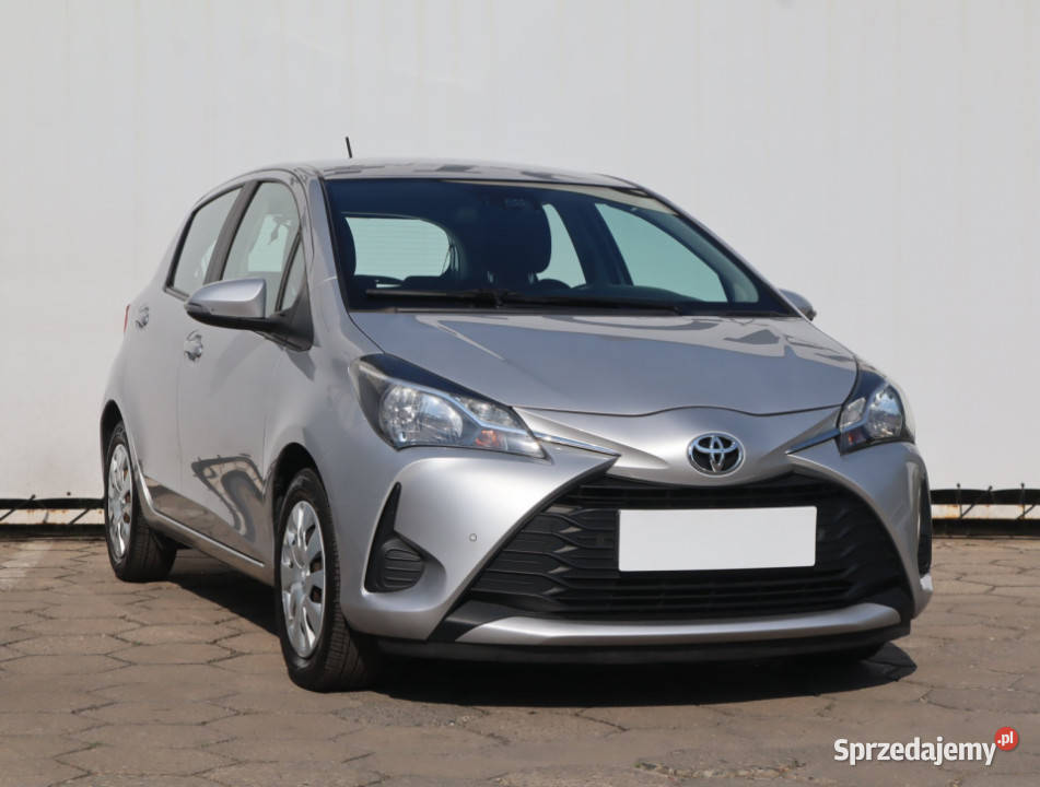 Toyota Yaris 10 VVTi Yaris sprzedam