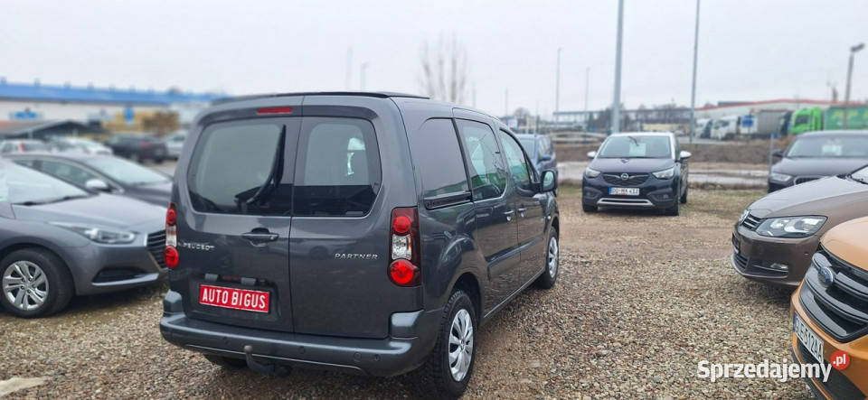 Peugeot Partner klima ledy duza navi camera elektryczne lusterka Peugeot pomorskie Lębork