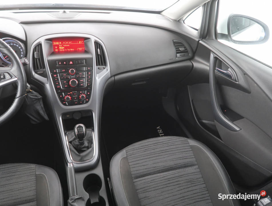 Opel Astra 14 T Bielany Wrocławskie