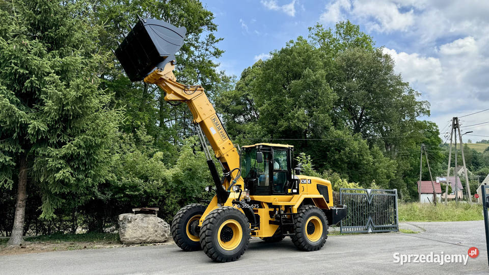 Teleskopowa ładowarka KMM 930T Maszyny budowlane Katowice