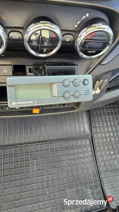 Iveco Daily 35S18 ChłodniaMroźnia biały Karczew