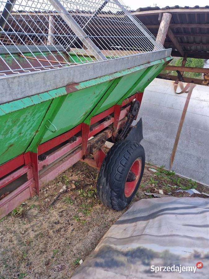 Rozsiewacz wapna rcw piast Sulęczyno