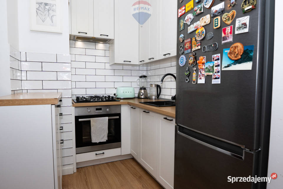 Stary Żoliborz 2 pokoje 344 m Metra