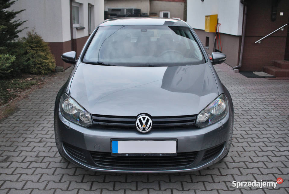 ładny stan alufelgi niski przebieg benzyna Brzeszcze sprzedam