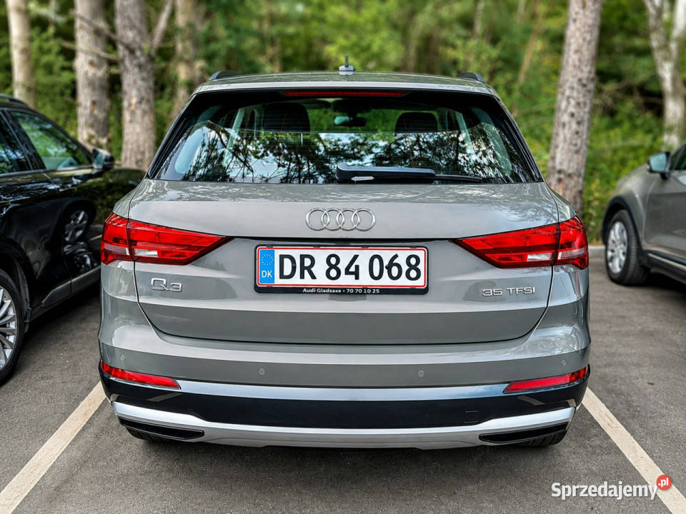 Audi Q3 II 20182025 169000km Sadlno
