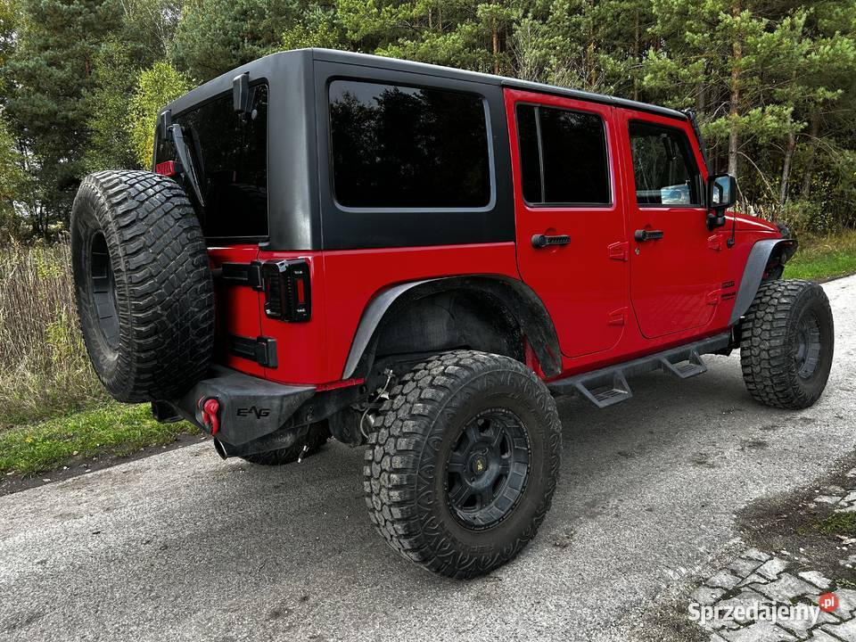 Jeep wrangler JK 36 bezwypadkowy 284KM Umianowice