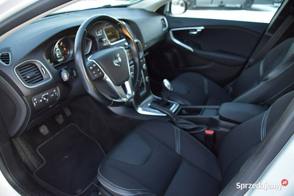 Volvo V40 16D2 116 Pół Skóra Led Navi Kamera VAT marża Nowe Kucice