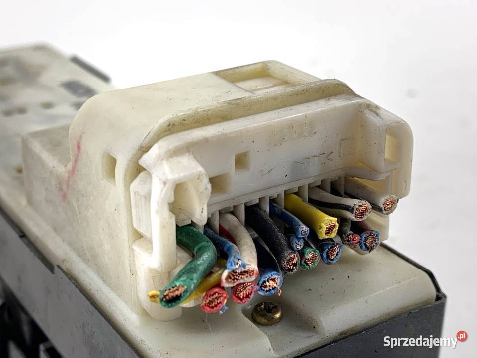 PRZEŁĄCZNIK SZYB TOYOTA RAV 4 II 8482042090 0005 podkarpackie