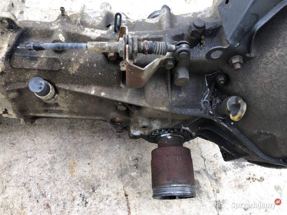 SKRZYNIA BIEGÓW SUBARU FORESTER I 20 122 9702 sprzedam