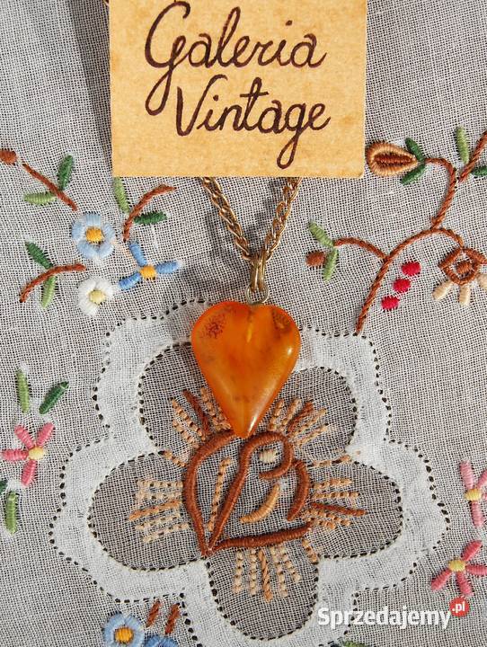 Serce z bursztynu bursztyn przedwojenny wisiorek lubelskie